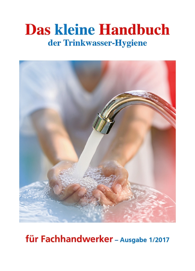 Cover Erste Ausgabe „Das kleine Handbuch der Trinkwasser-Hygiene“ 2017